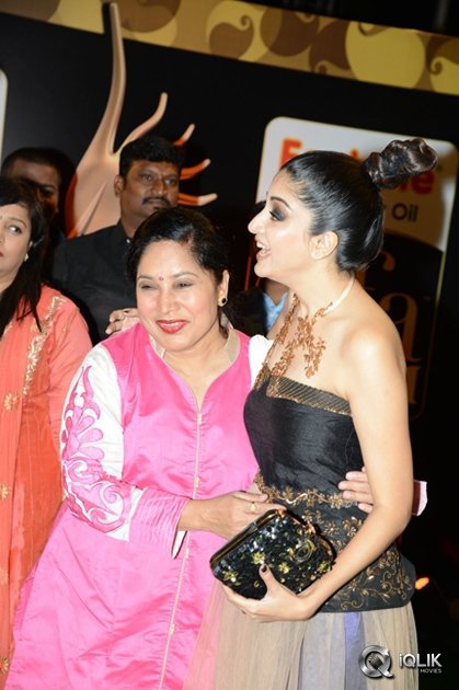 Celebs-at-IIFA-Utsavam-2016